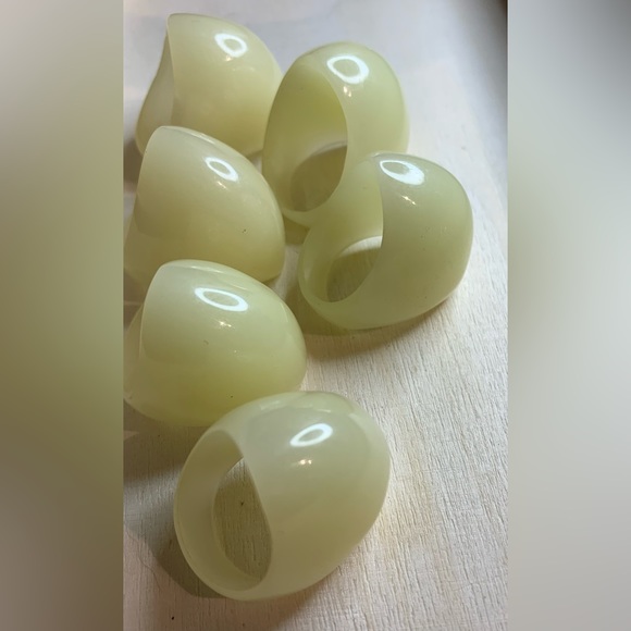 NEW Vintage cocktail ring “white jade” ingot - Picture 7 of 8